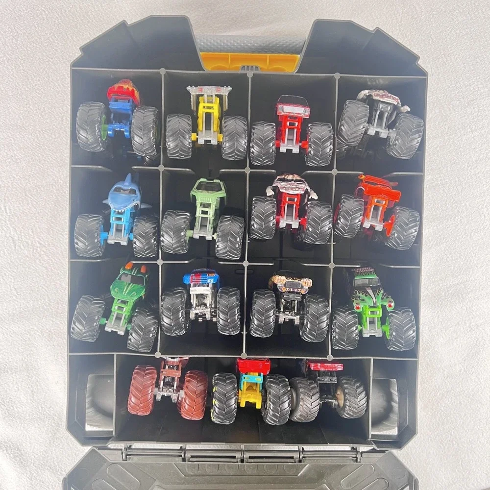 Monster Jam Pit Party Go Carry Case Rolling Handle Complete Set w 15 Trucks